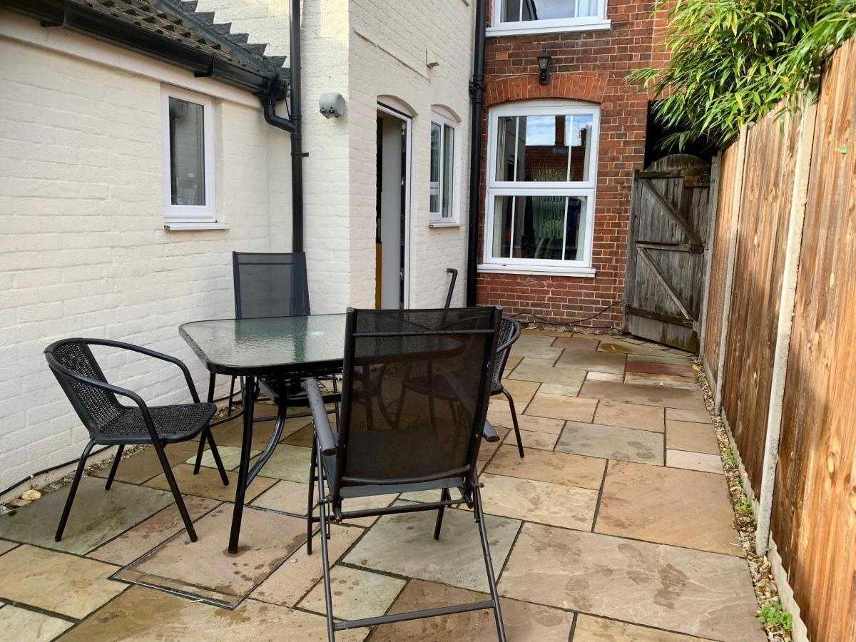Smart & Comfortable 3-Bedroom Victorian House Stalham Exterior photo
