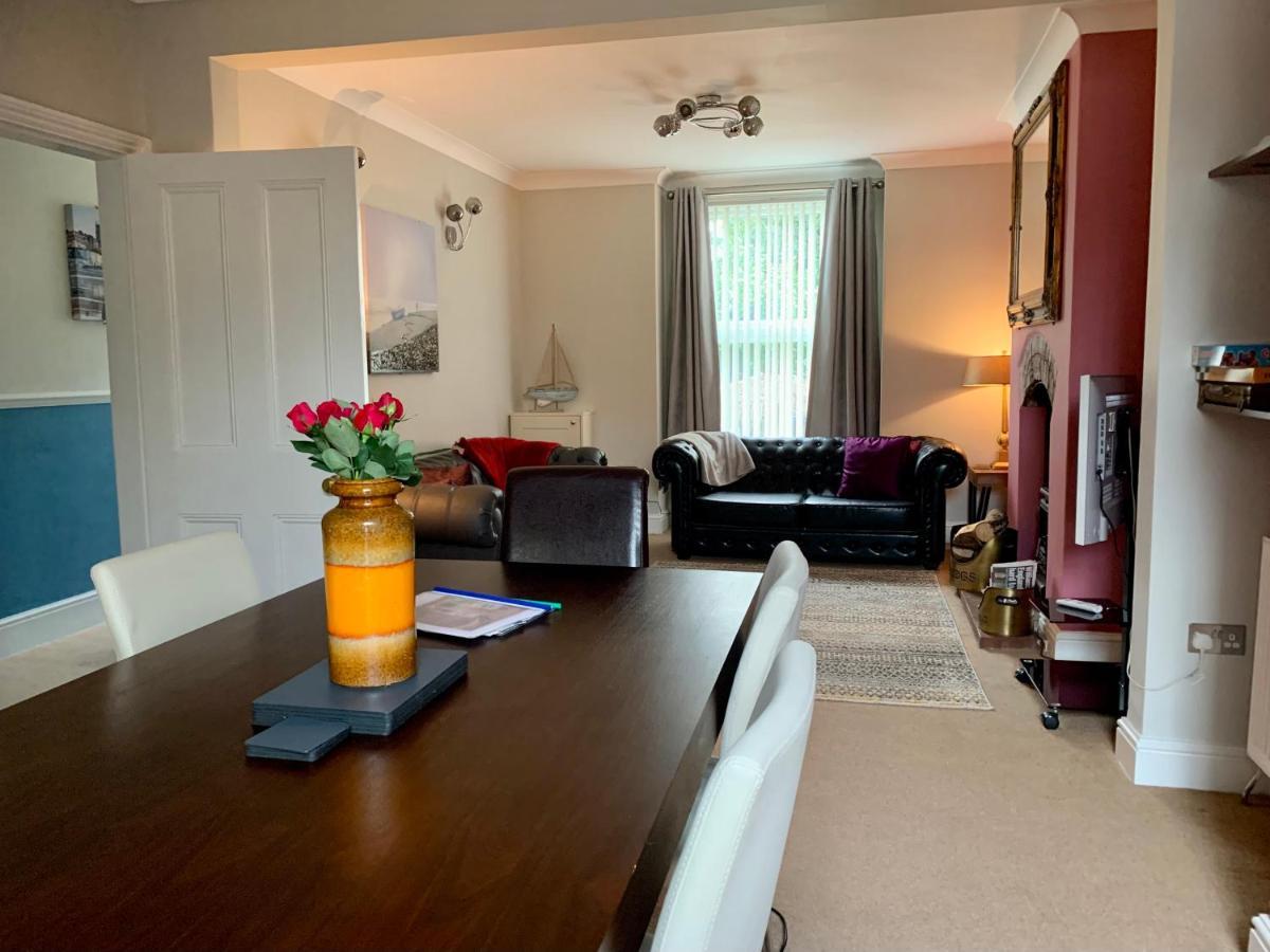Smart & Comfortable 3-Bedroom Victorian House Stalham Exterior photo